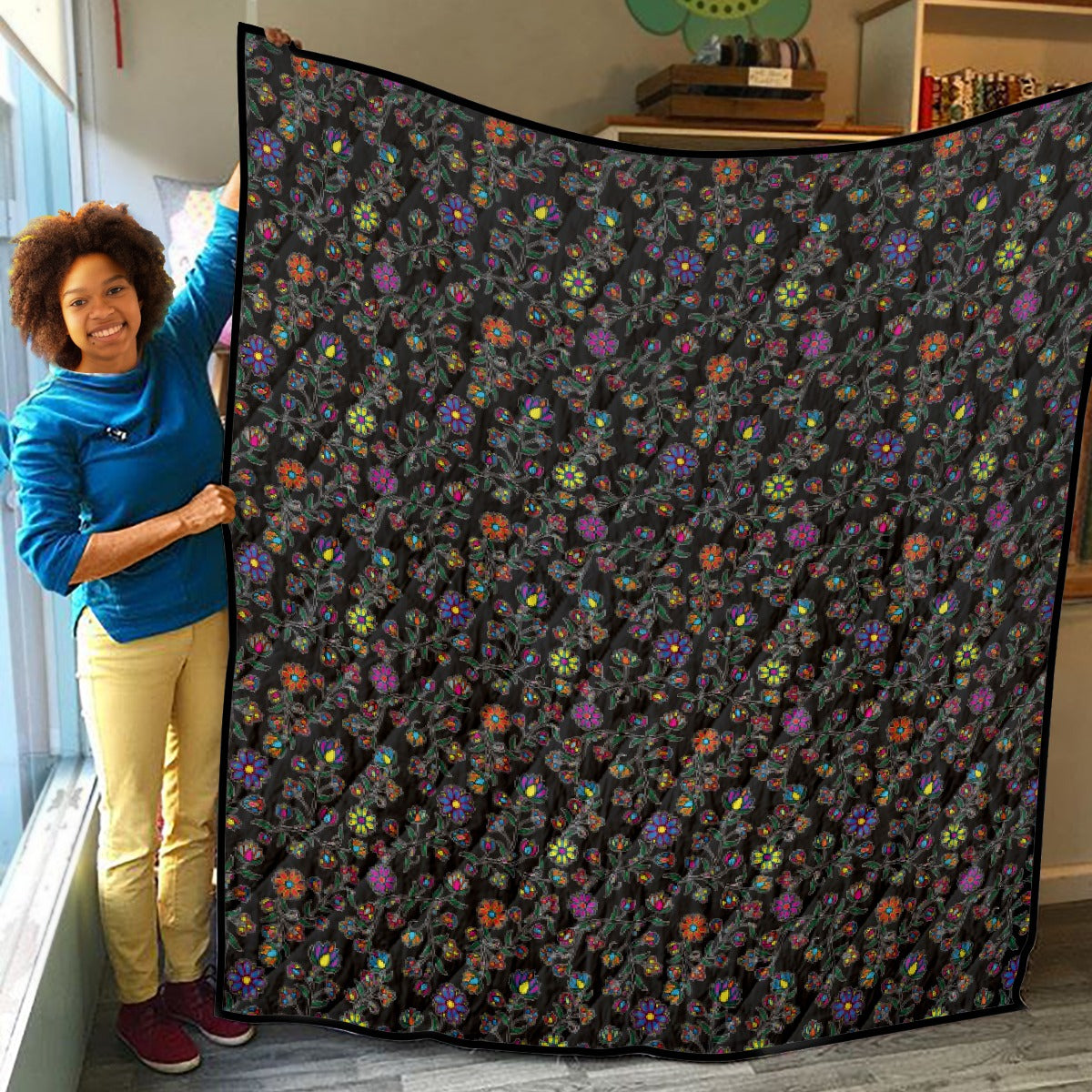 Cosmic Whispers Black Lightweight & Breathable Quilt With Edge-wrapping Strips