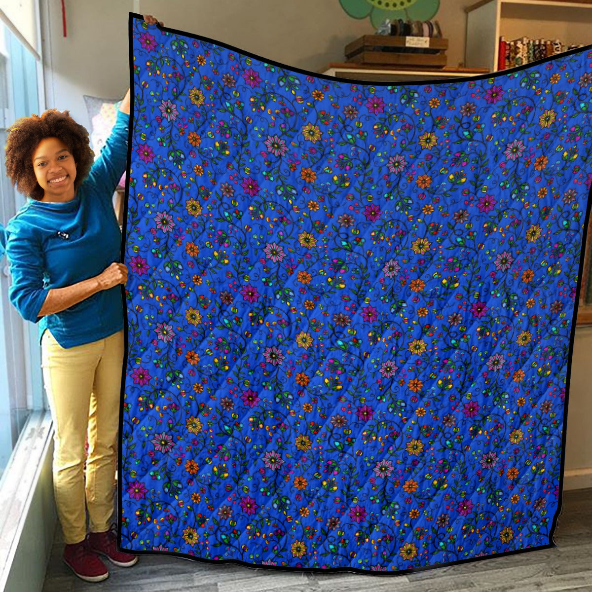 Prairie Paintbrush Blue Lightweight & Breathable Quilt With Edge-wrapping Strips