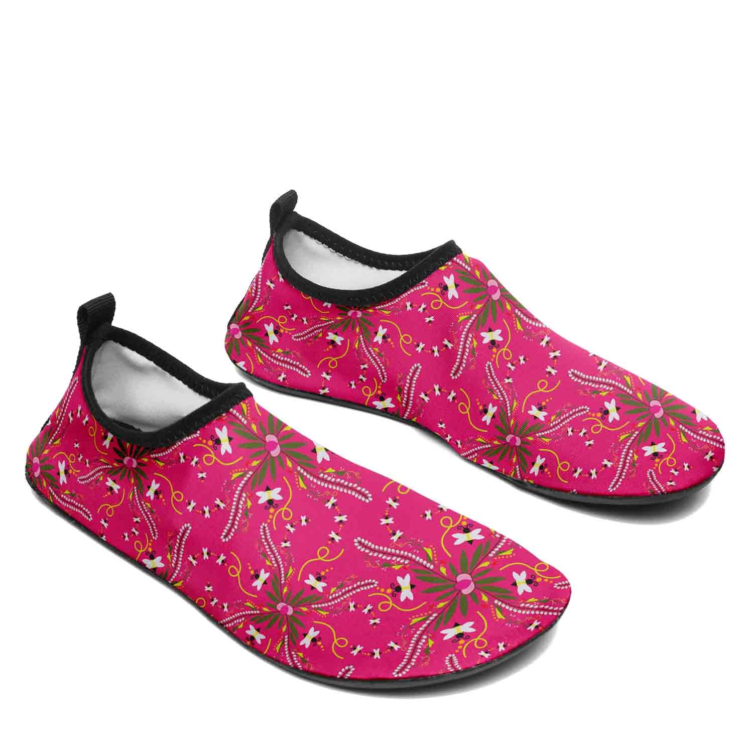 Willow Bee Bubblegum Kid's Sockamoccs Slip On Shoes