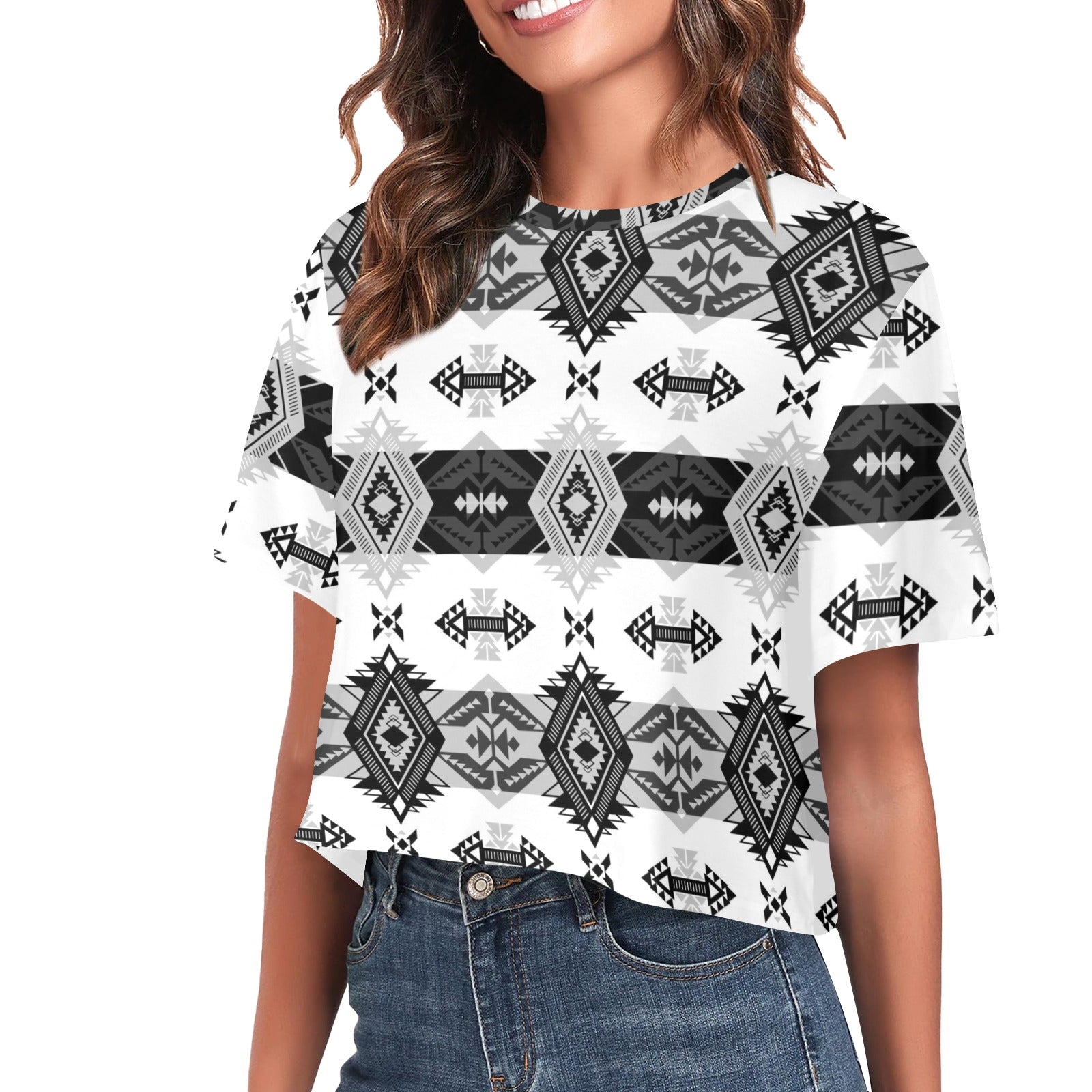 Sovereign Nation Black and White Women's Cropped T-shirt