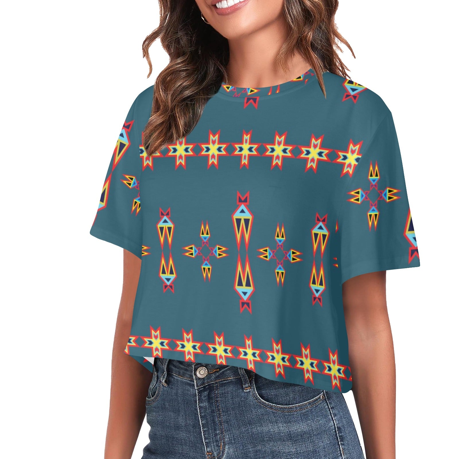 Four Directions Lodges Ocean Women's Cropped T-shirt