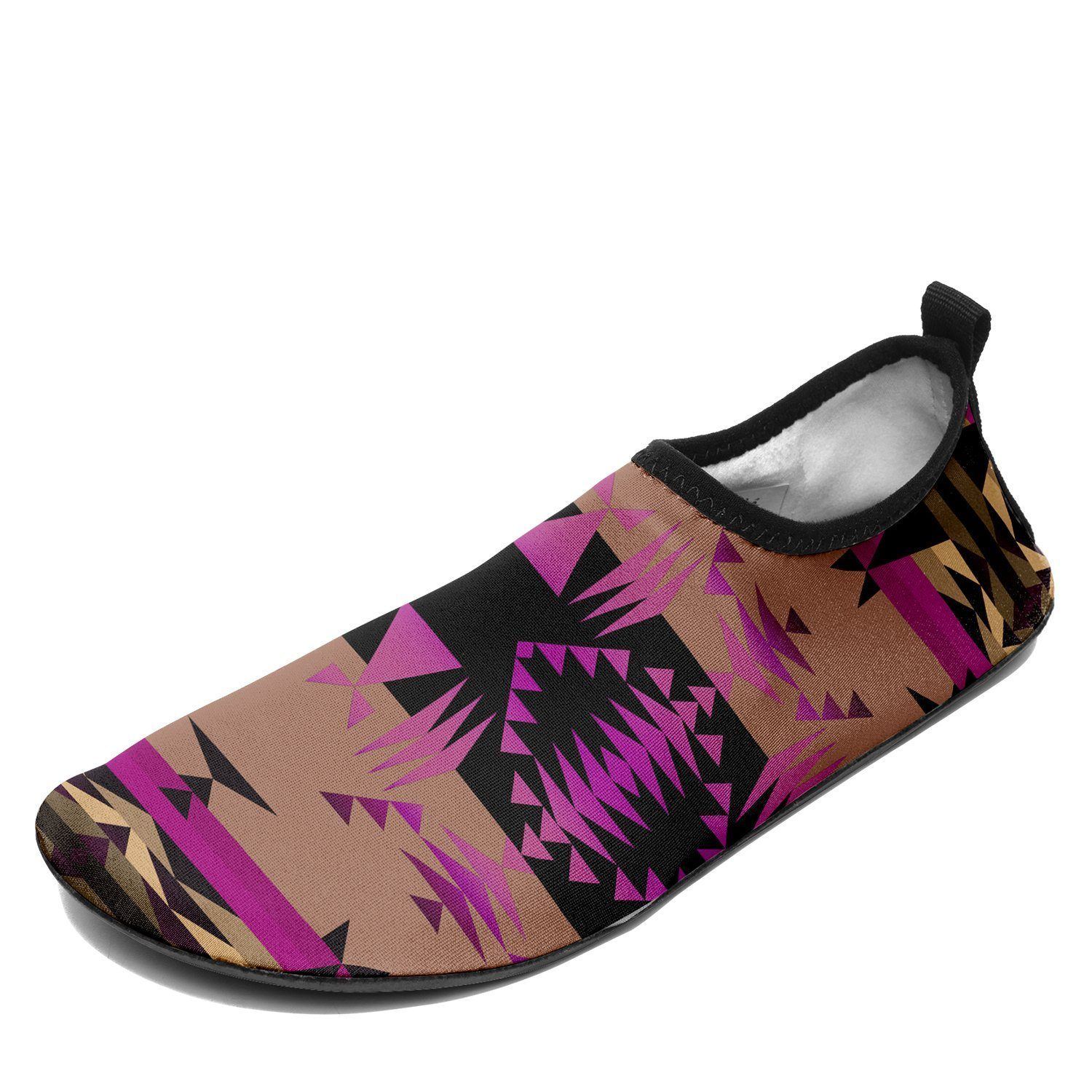 Between the Mountains Berry Sockamoccs Kid's Slip On Shoes 49 Dzine 