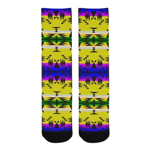 Between the Mountains Greasy Yellow Trouser Socks Socks e-joyer 