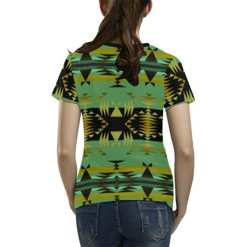 Between the Mountains Sage All Over Print T-shirt for Women/Large Size (USA Size) (Model T40) All Over Print T-Shirt for Women/Large (T40) e-joyer 