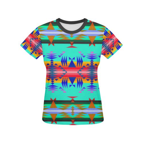 Between the Mountains Spring All Over Print T-shirt for Women/Large Size (USA Size) (Model T40) All Over Print T-Shirt for Women/Large (T40) e-joyer 